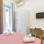 Toledo House * نابولي