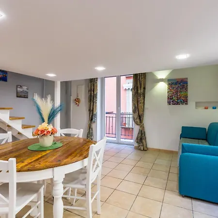 Toledo House Apartmán Neapol