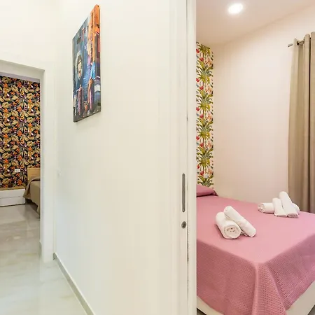 Toledo House Apartmán *