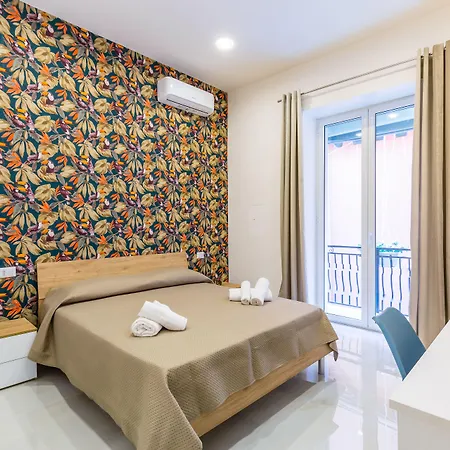 Апартаменты Toledo House *