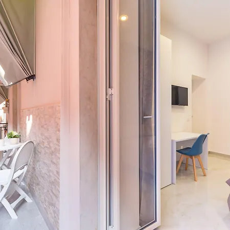 Апартаменты Toledo House *