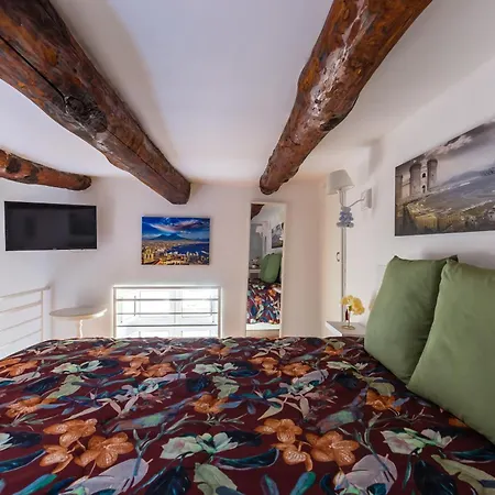 Toledo House Неаполь